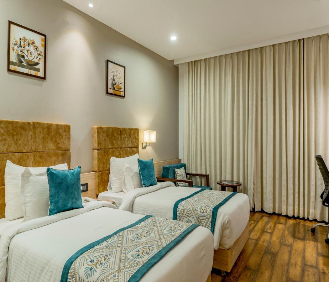 The Jagat Hotel And Spa Удайпур Экстерьер фото